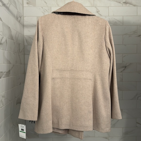 London Fog Double Breasted Coat - Picture 2 of 6